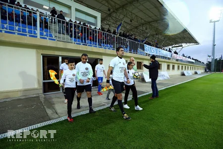 Sumqayıt - Qarabağ matçında Aprel şəhidləri anılıb - FOTO