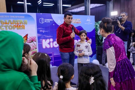 CinemaPlus Bakıxanov Mall-da uşaqlar üçün bayram şənliyi keçirib