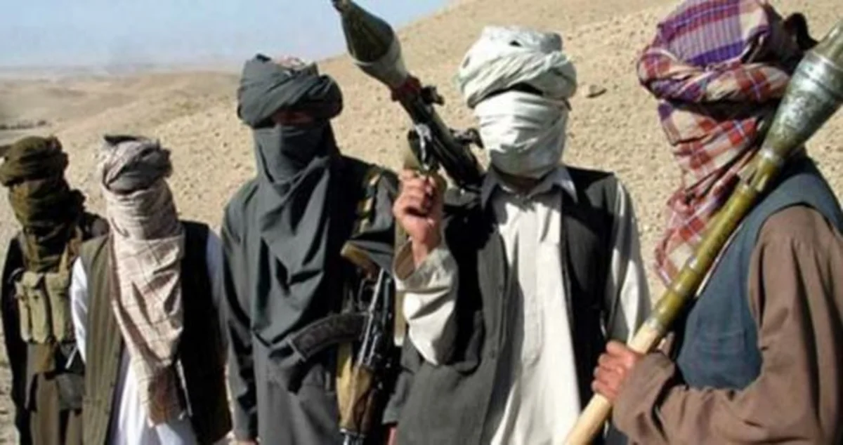 ​Pakistanda Talibanın sığınacaqları bombalanıb