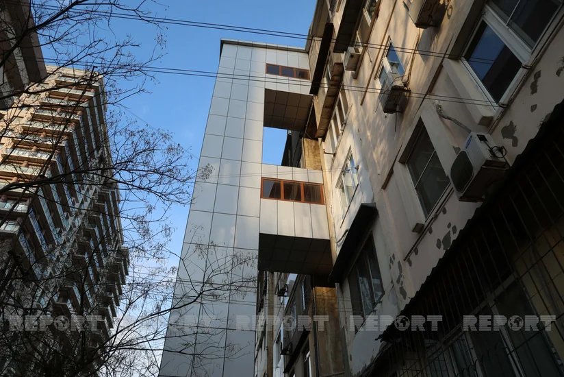 Köhnə yaşayış binalarına kənardan lift quraşdırmaq olarmı?