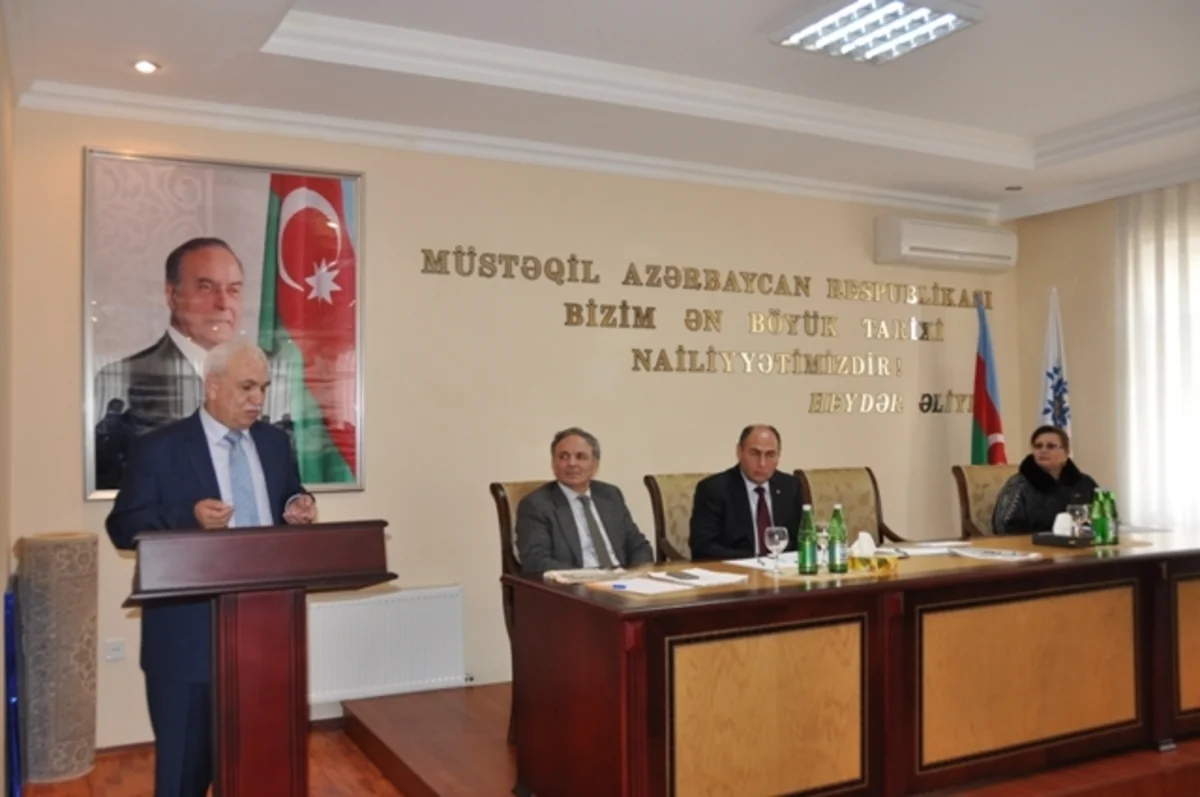 ​Moskvada yaşayan azərbaycanlı şairin ziyalılarla göruşü keçirilib