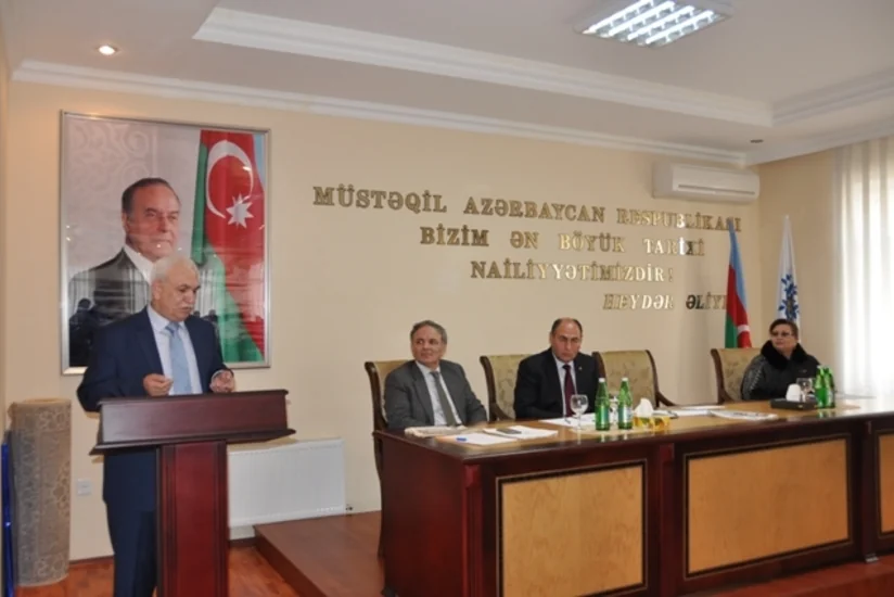 ​Moskvada yaşayan azərbaycanlı şairin ziyalılarla göruşü keçirilib