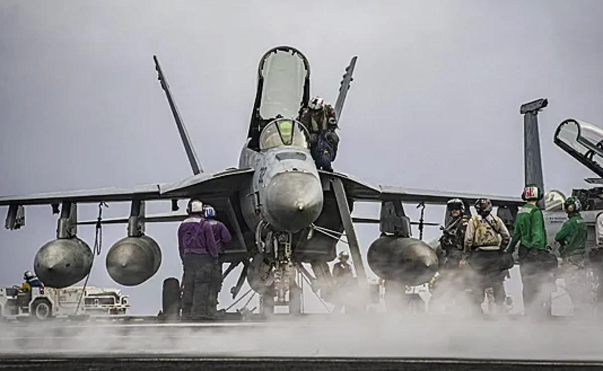 В Испании разбился истребитель F-18