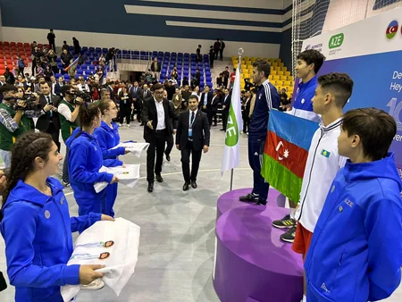 Türkdilli Dövlətlərin beynəlxalq badminton turnirinin qalibləri müəyyənləşib