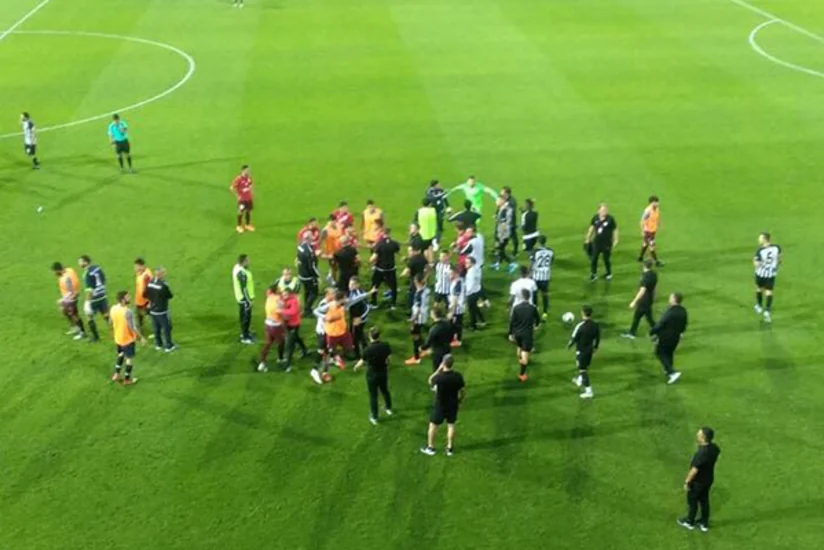 Инцидент после матча Нефтчи и Карабаха