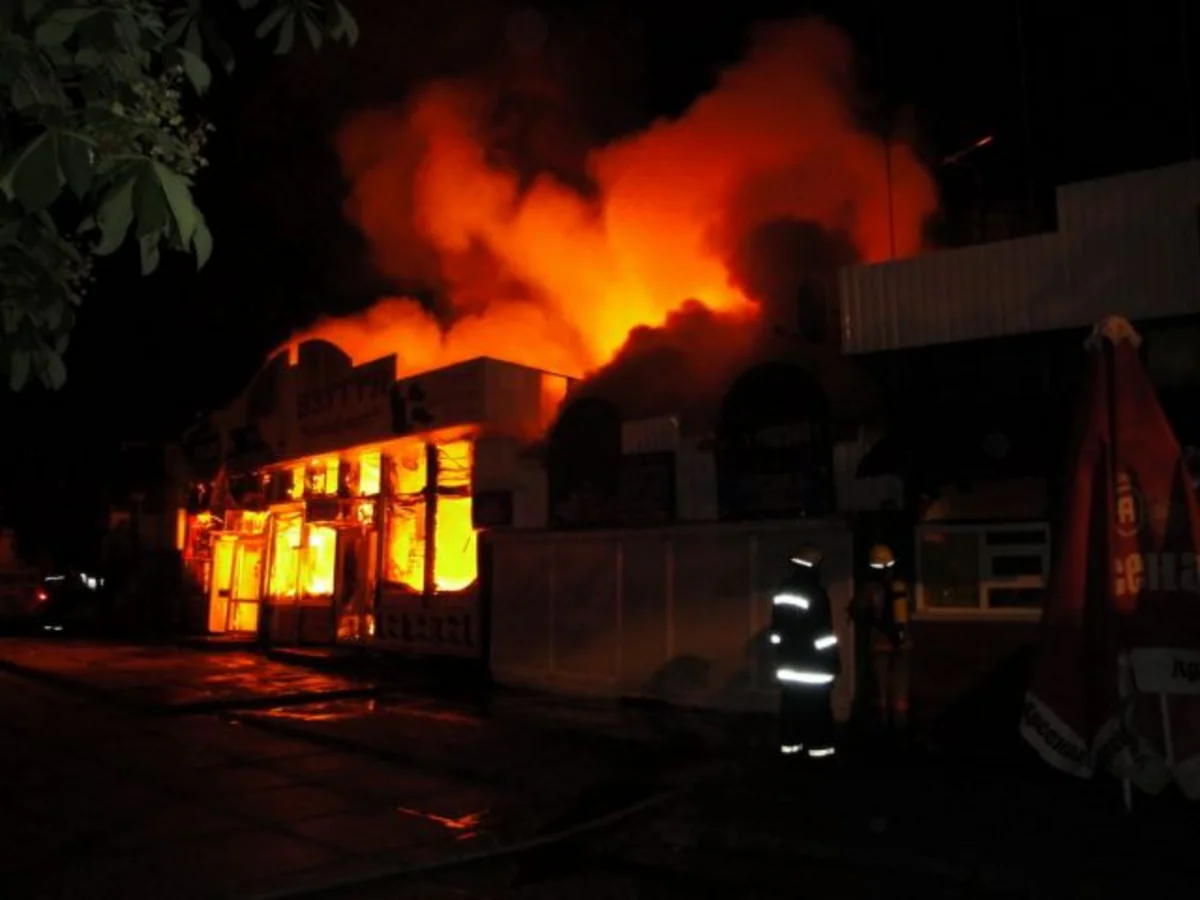 ​Balakəndə gözəllik salonu yanıb