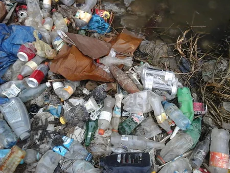 Şamaxıda partlamamış hərbi sursatlar və minaatan mərmisi aşkarlanıb - FOTO