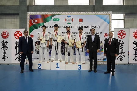 Full kontakt və kyokuşin karate üzrə Azərbaycan çempionatı keçirilib