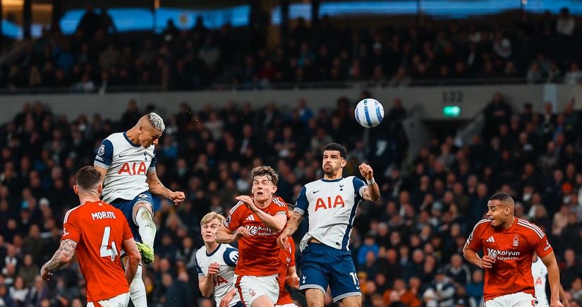 İngiltərə Premyer Liqası: “Tottenhem” bu mövsüm 18-ci dəfə məğlub olub