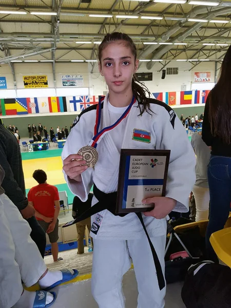 Yeniyetmə cüdoçularımız Avropa kuboku yarışında 5 medal qazanıblar