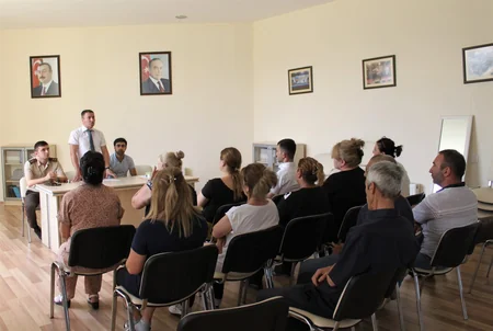 Çimərliklərdə təhlükəsizlik qaydaları barədə tədbirlər keçirilib