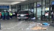 В Маниле автомобиль врезался в здание аэропорта, есть погибшие