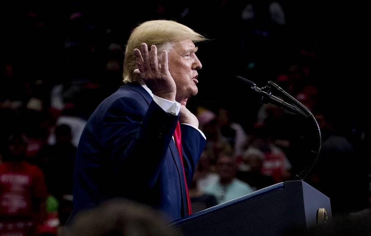 Трамп заявил, что Клинтон сошла с ума