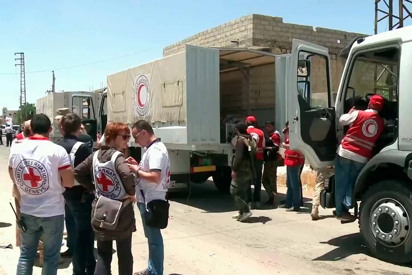 Suriyanın Darayya şəhərinə son 4 ildə ilk dəfə ərzaq çatdırılıb