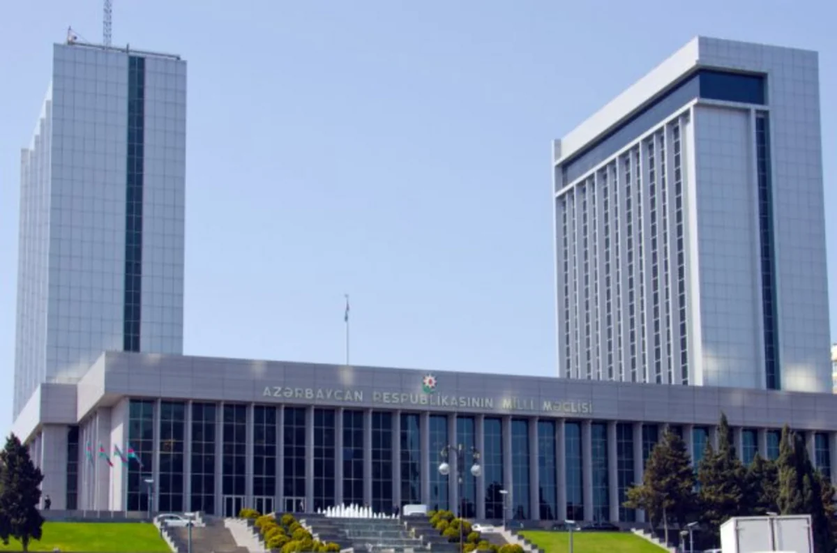 Tajik lawmaker to visit Azerbaijan