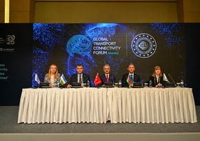 Министр Рашад Набиев выступил на ”Global Transport Connectivity Forum