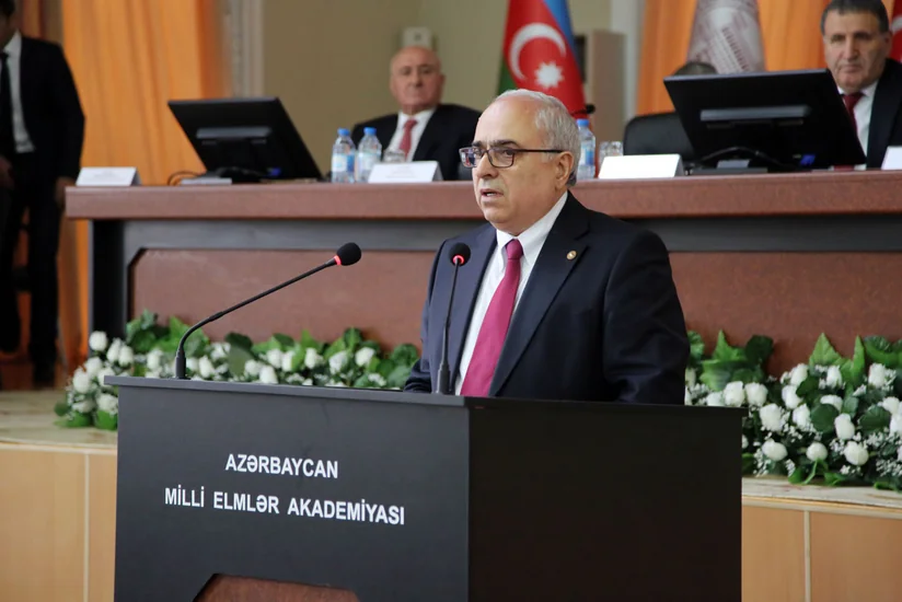 Fəxrəddin Qədirov: “Kosmik sənaye üçün kadrların hazırlanması işində fəal olmalıyıq”