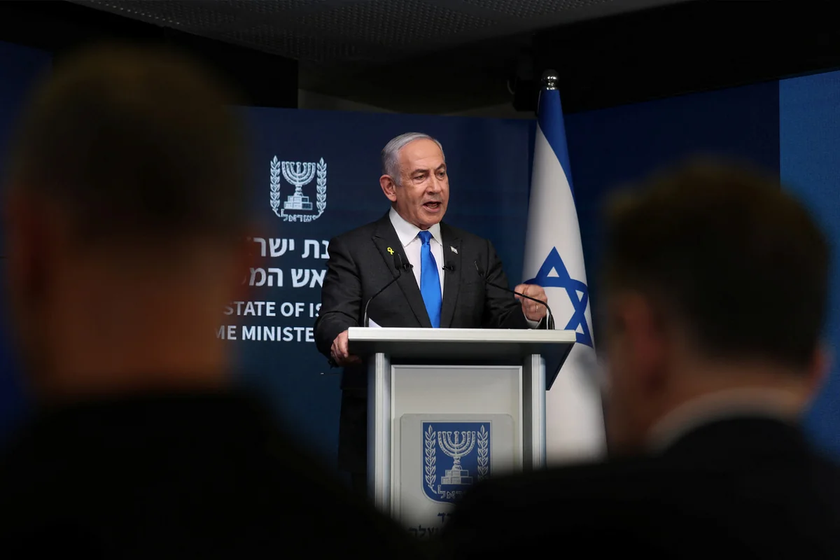 Netanyahu Makronu cahillikdə ittiham edib