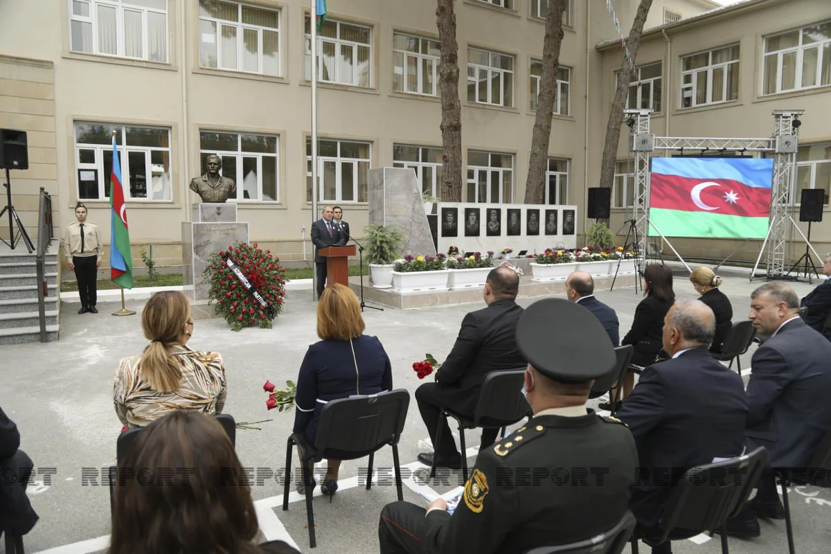 Bakıda Milli Qəhrəman Yuri Kovalyovun büstü ucaldılıb