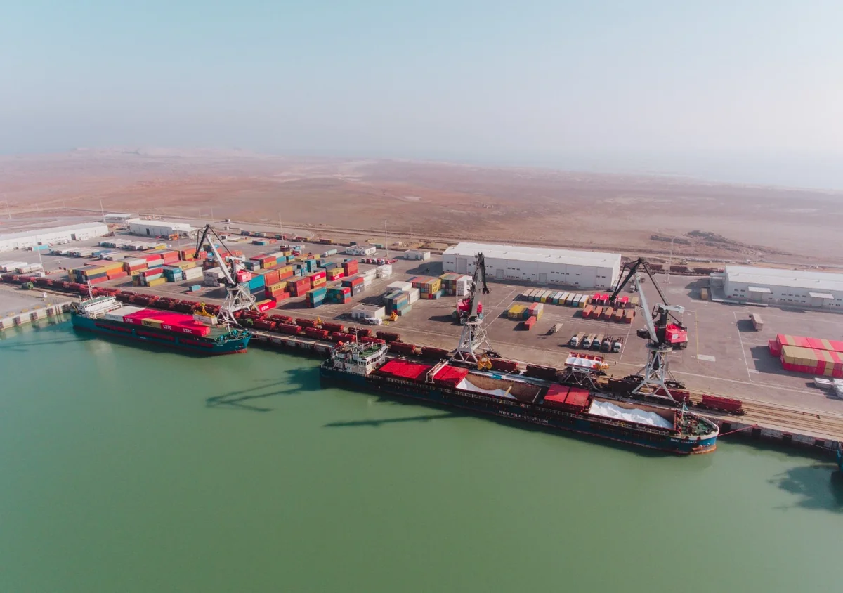 Bakı Limanında quru yük daşınması 16 % artıb