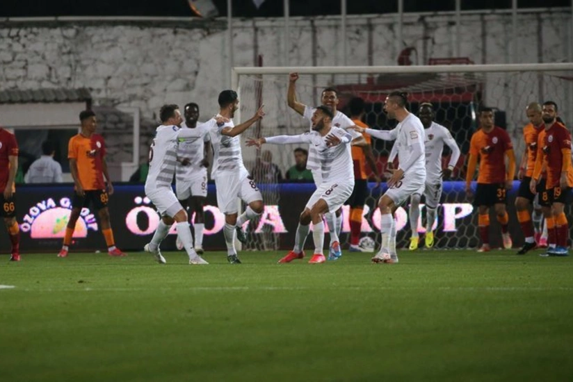 Qalatasaray səfərdə darmadağın oldu