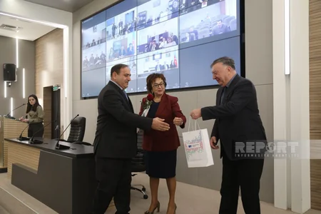 DİM imtahan rəhbərləri və nəzarətçilərini mükafatlandırıb