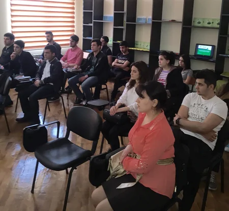 Təmiz Şəhər ASC AzMİU tələbələrinə tullantı poliqonlarının işini öyrədir