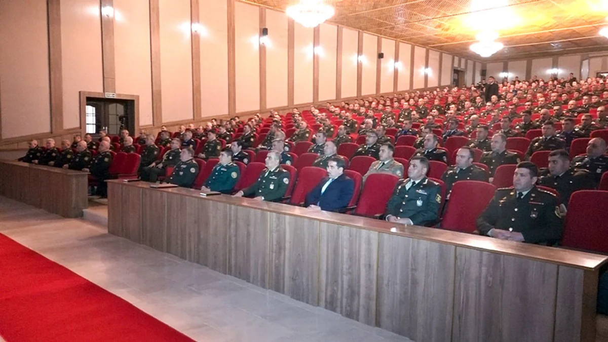 Naxçıvan Qarnizonunda 2020-ci tədris ilinin nəticələri ilə bağlı yekun müşavirə keçirilib