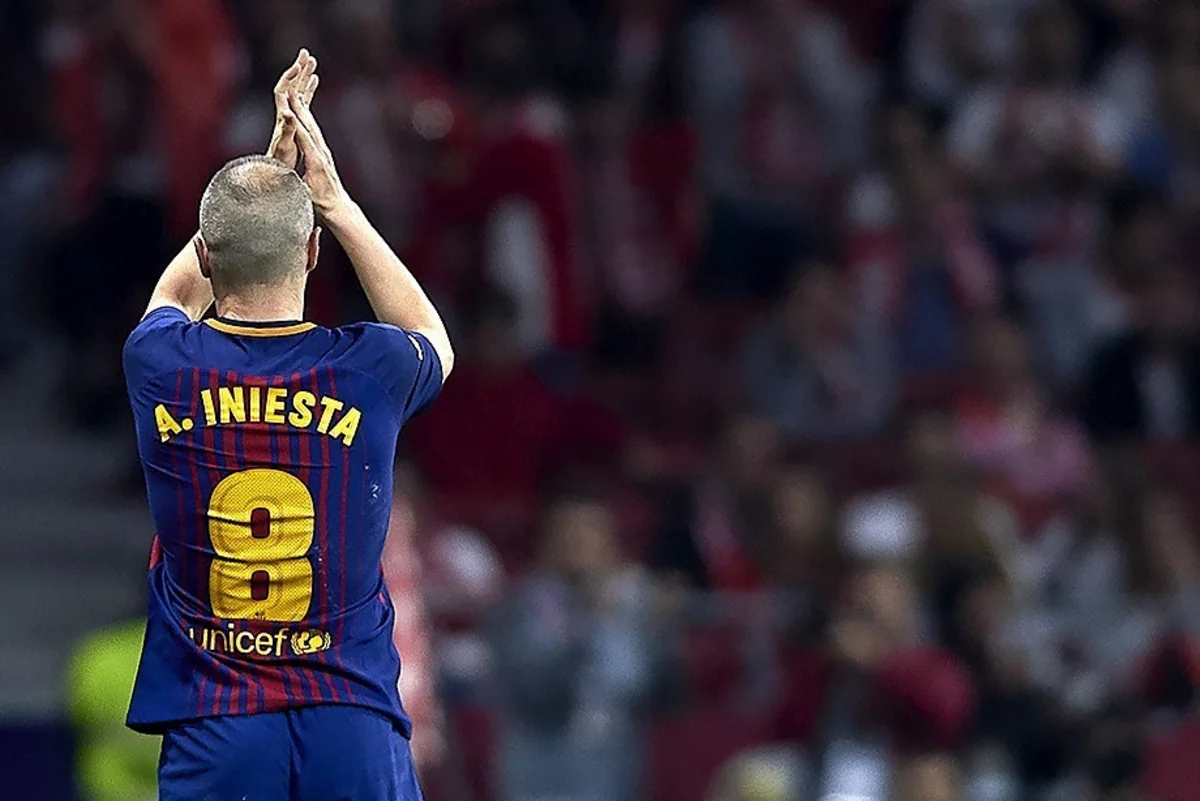 Andres İnyesta İspaniya yığması ilə vidalaşıb