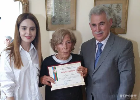 Əlimərdan bəy Topçubaşovun 95 yaşlı nəvəsi: Azərbaycana getmək istəyirəm