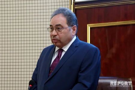 BDU-da “Dövlət qulluğu sisteminin mahiyyəti və əhəmiyyəti” mövzusunda tədbir keçirilib