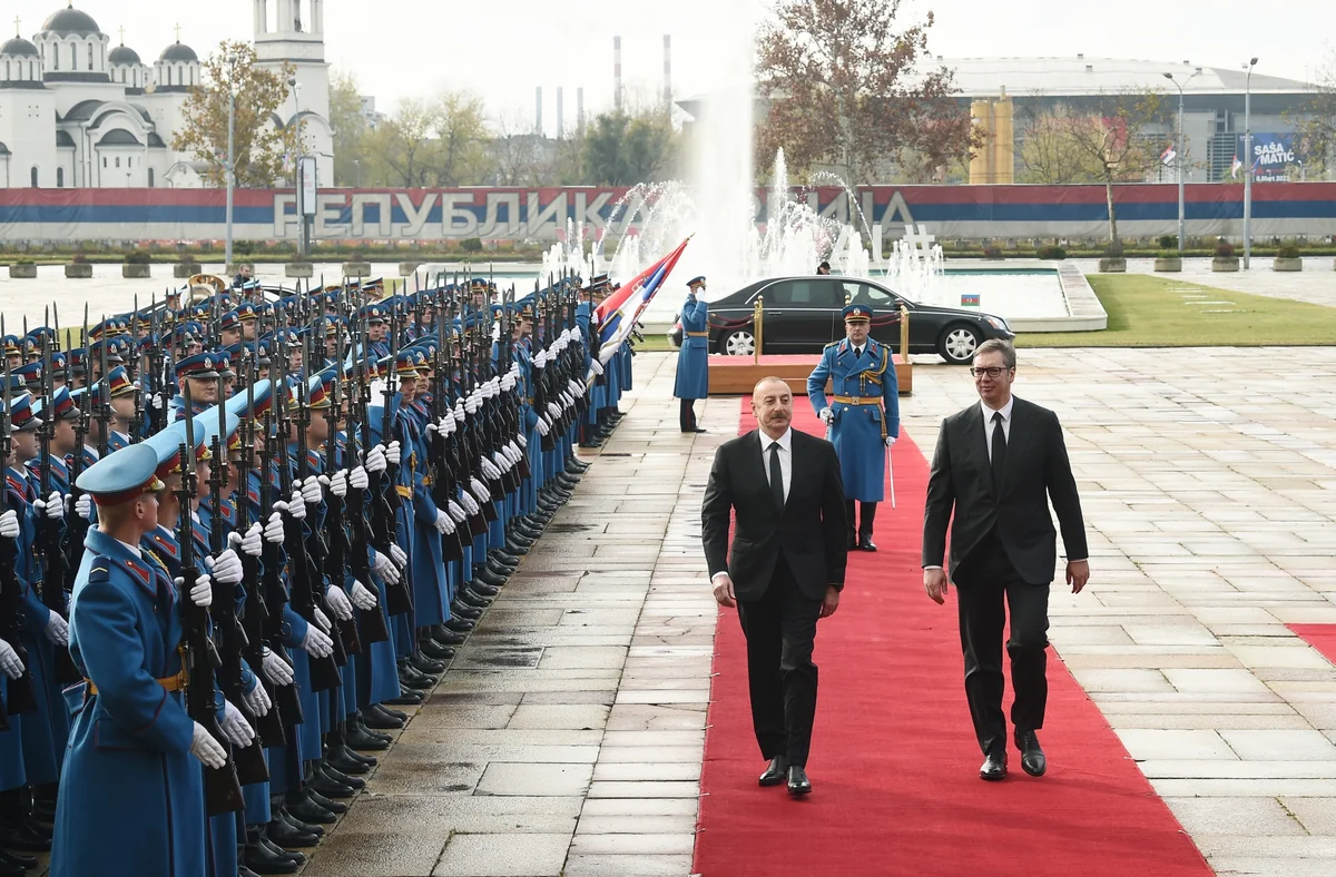 Prezident İlham Əliyevin Belqradda rəsmi qarşılanma mərasimi olub