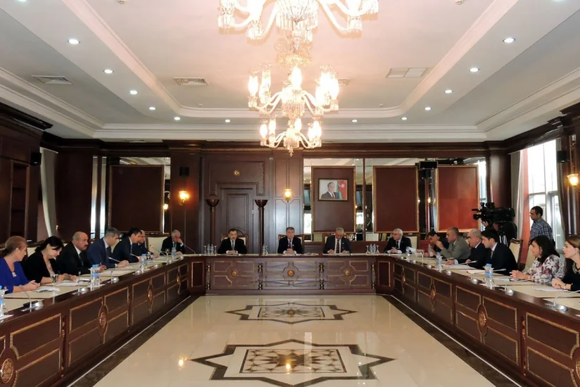 Milli Məclisdə “Hərbi vəziyyət haqqında” qanun layihəsi müzakirəyə çıxarılıb