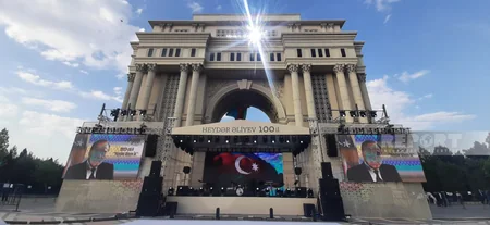Gəncədə Heydər Əliyevin 100 illik yubileyinə həsr olunmuş konsert keçirilib
