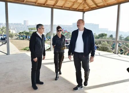 President Ilham Aliyev and first lady Mehriban Aliyeva attended tree-planting campaign in Khatai district, Baku