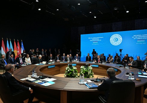 TDT-nin qeyri-rəsmi Zirvə görüşündə bir sıra sənədlərin imzalanması mərasimi olub