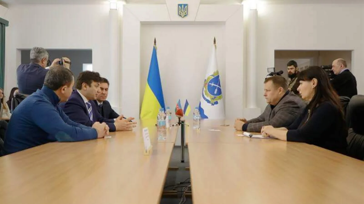 В Днепре откроется парк Азербайджан и культурный центр