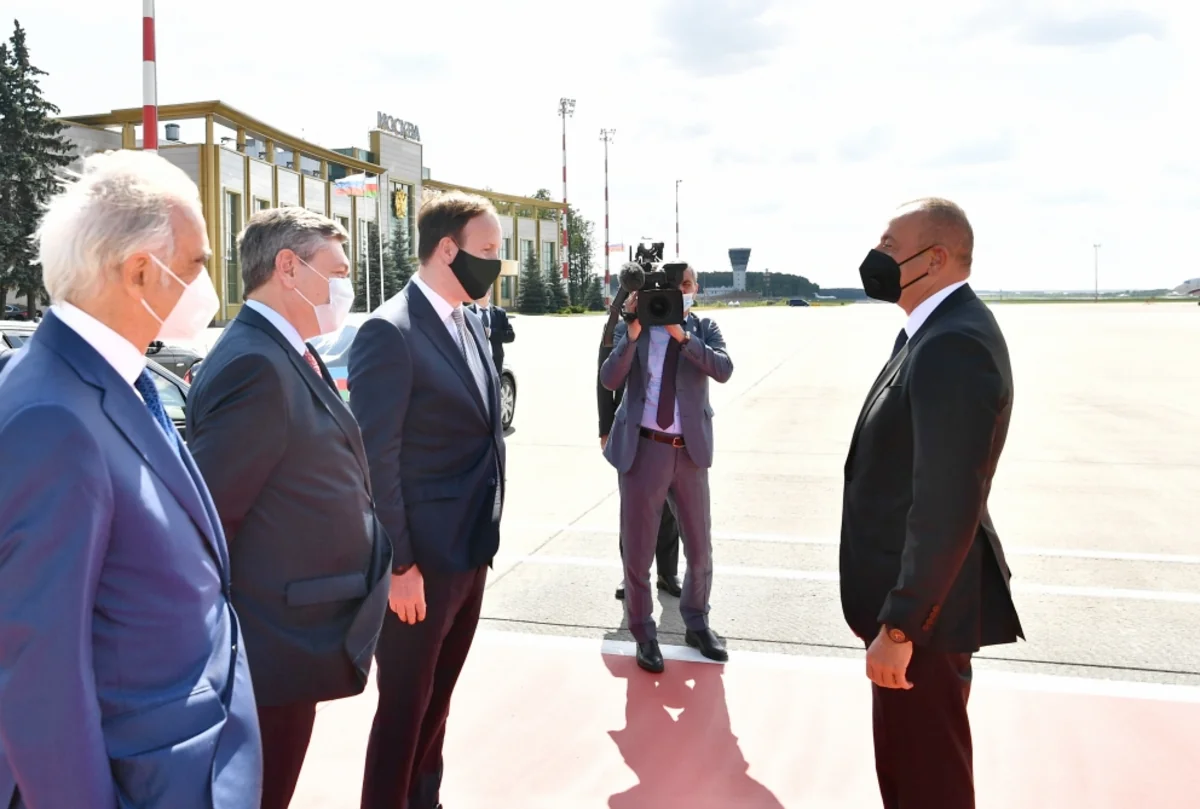 Azərbaycan Prezidentinin Rusiyaya səfəri başa çatıb - FOTO - YENİLƏNİB - 2