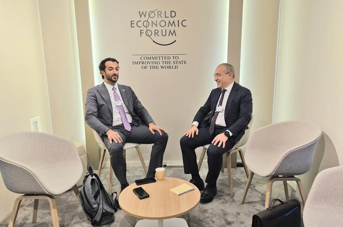 Azerbaijan, UAE mull projects related to sustainable energy sources