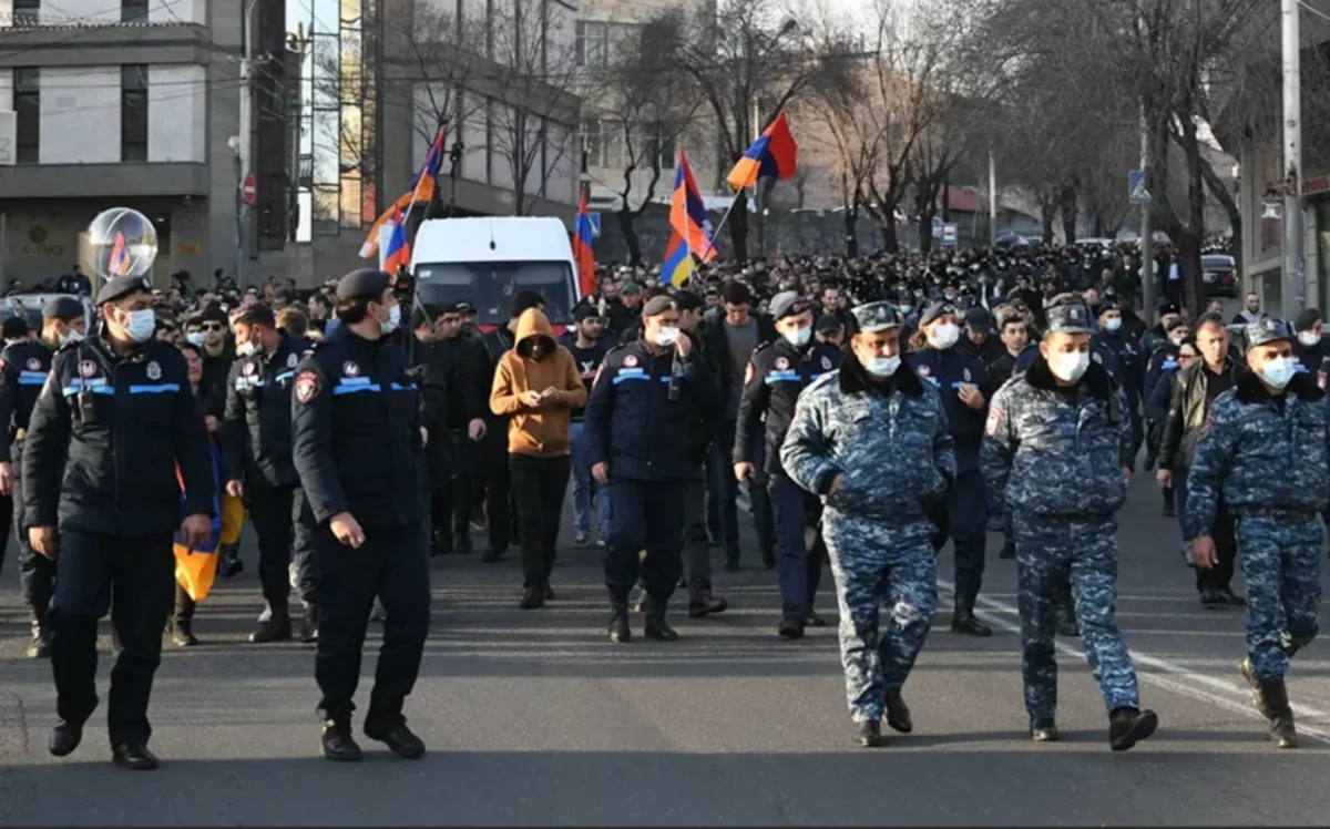 Rusiya jurnalisti: Erməni ideologiyasına Rusiya və Türkiyə əleyhinə gen yerləşdirilib