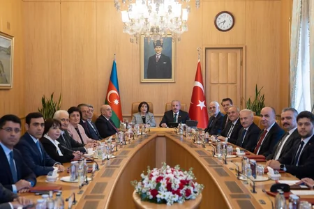 Azərbaycan və Türkiyə parlamentləri arasında əməkdaşlıq haqqında saziş imzalanıb - YENİLƏNİB