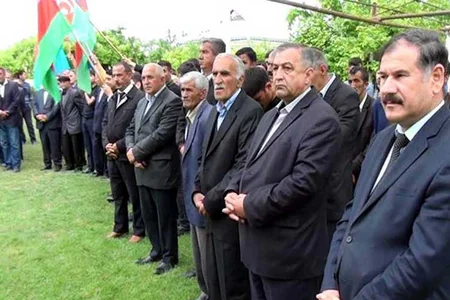 Bərdə və Sabirabad rayonlarının 3 kəndinə qaz verilib