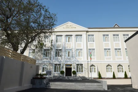 Səbaildə 20-ci Yaşayış sahəsindəki 162 nömrəli məktəbin binası yenidənqurmadan sonra istifadəyə verilib
