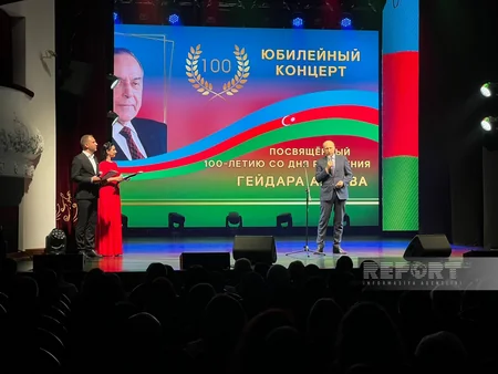 Vladivostokda Heydər Əliyevin anadan olmasının 100 illiyi şərəfinə konsert keçirilib