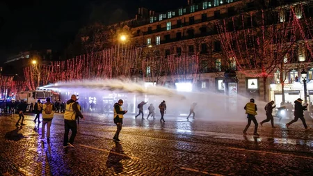 Parisdə keçirilən aksiyalarda 81 nəfər həbs edilib, yüzlərlə saxlanılan var - YENİLƏNİB-2 - FOTO