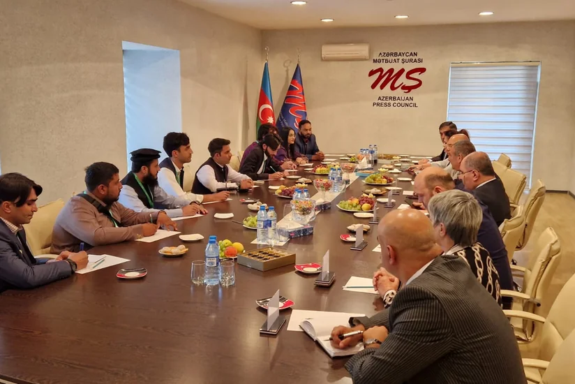 Mətbuat Şurasında Pakistandan olan bir qrup media nümayəndəsi ilə görüş keçirilib
