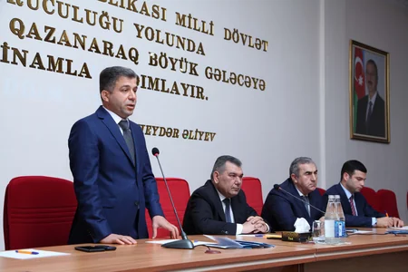 Azəriqaz rəhbərliyi Salyanda istixana sahibləri ilə görüşüb