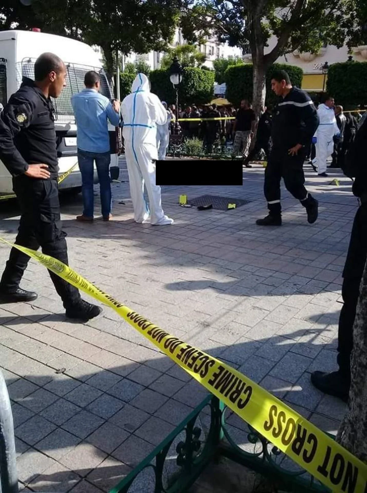 Tunis şəhərinin mərkəzində partlayış olub, ölən və yaralananlar var