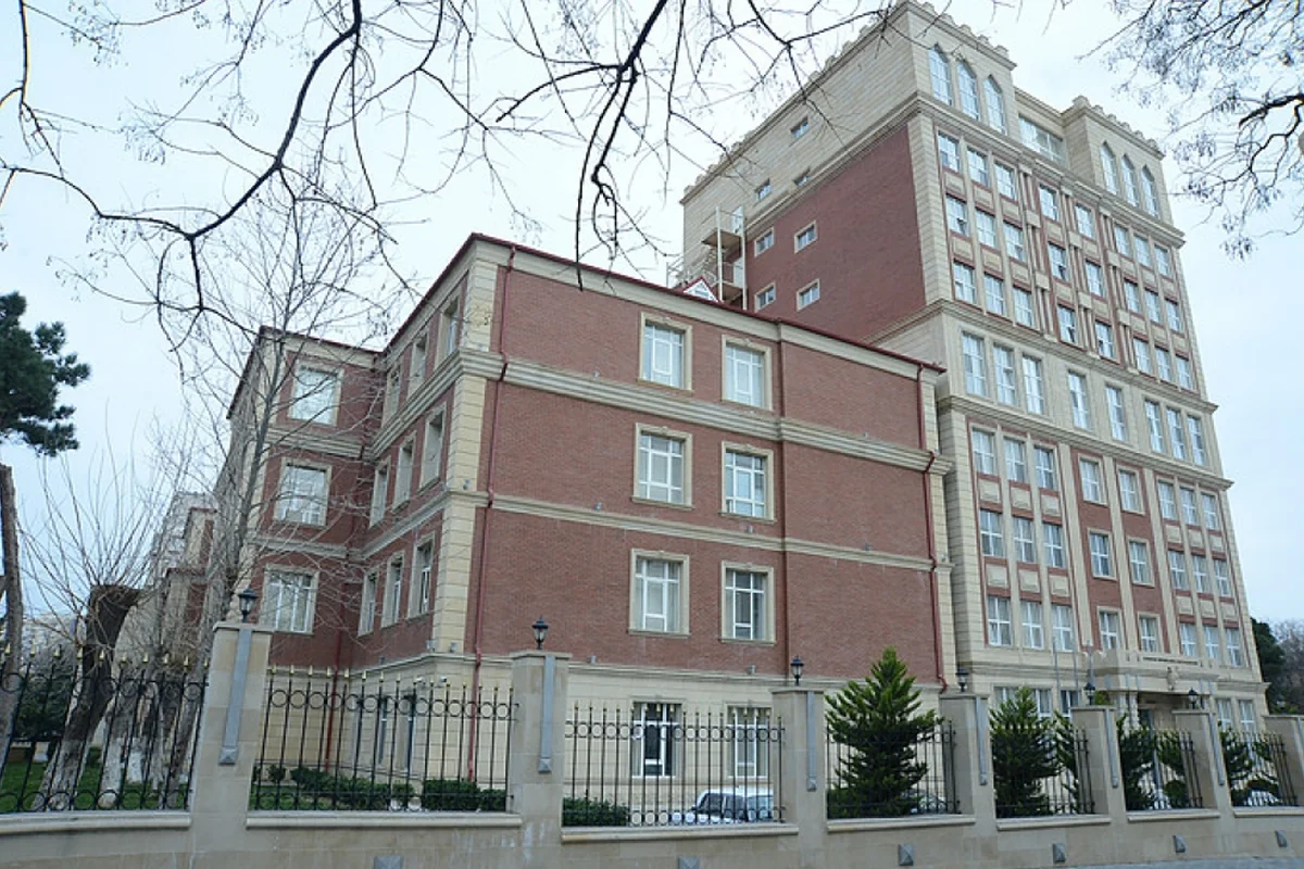 Penitensiar Xidmətin hərbi qulluqçusu odlu silahdan atəş açmaqla özünə xəsarət yetirib