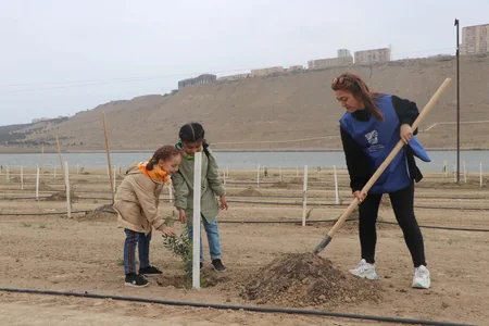Sadhguru's Save Soil movement in Azerbaijan